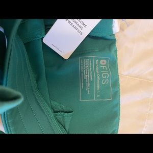 Figs hunter green joggers